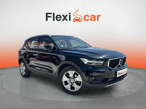 Volvo XC40 B4 Momentum 145 kW image number 3