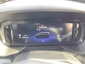 Car image 38