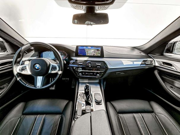 BMW 520i 135 kW image number 11