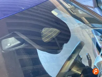 Car image 39
