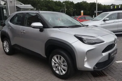 Car image 2