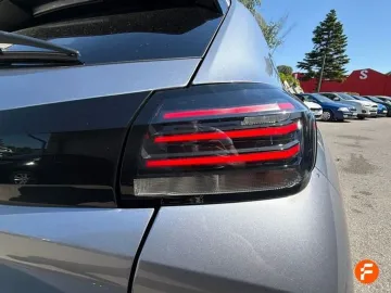 Car image 38