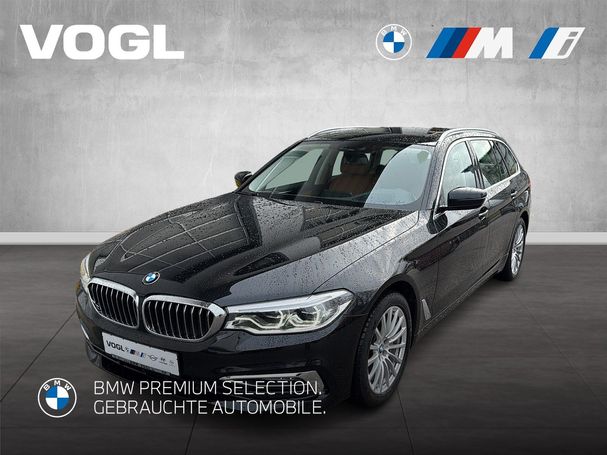 BMW 530d Touring xDrive 195 kW image number 1