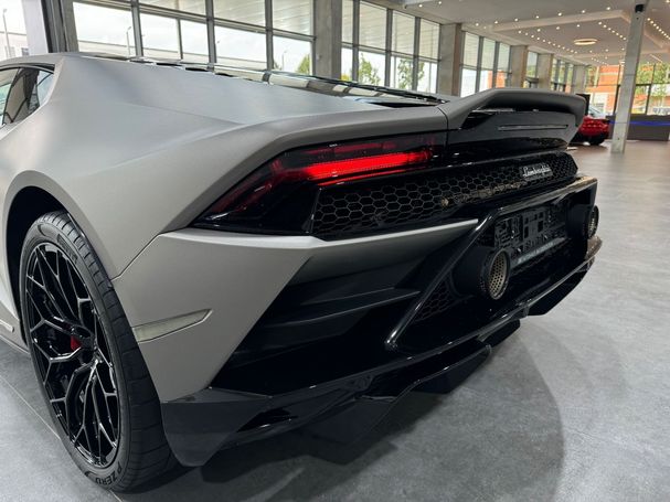 Lamborghini Huracan 449 kW image number 9