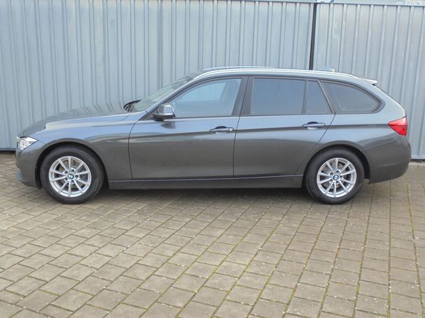 BMW 320d Touring xDrive Advantage 140 kW image number 14