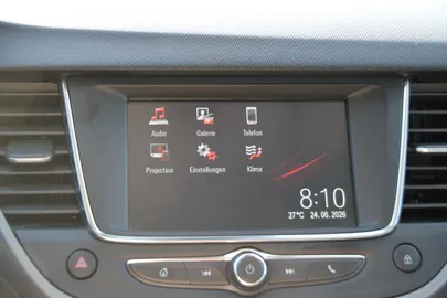 Car image 23