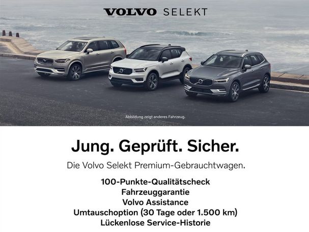 Volvo XC40 B3 Plus Dark 120 kW image number 6