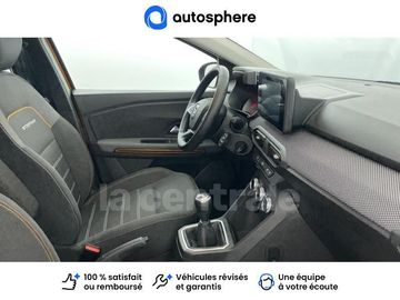 Car image 15