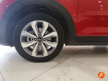 Car image 21