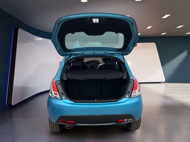 Lancia Ypsilon 51 kW image number 6