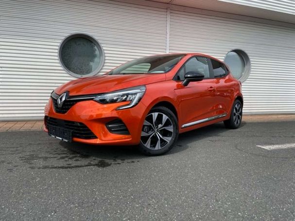 Renault Clio TCe 90 66 kW image number 2