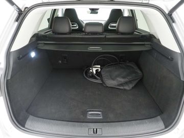 Car image 37