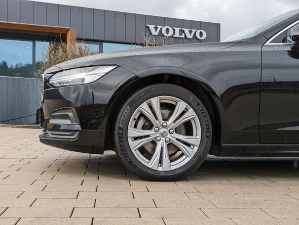 Volvo S90 AWD Geartronic Momentum B5 173 kW image number 6