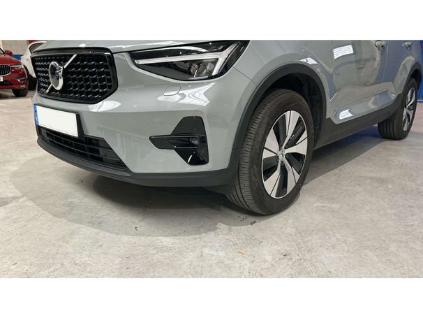 Volvo XC40 T2 Core 95 kW image number 38