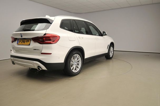 BMW X3 xDrive30e Sport 215 kW image number 2