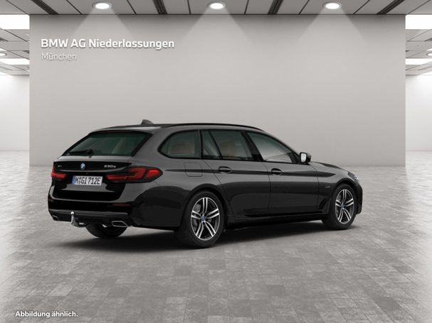 BMW 530 Touring xDrive 215 kW image number 2