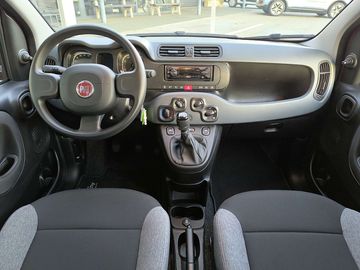 Car image 14