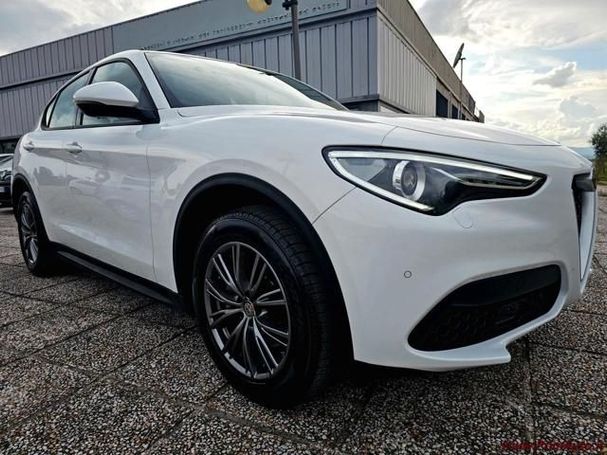 Alfa Romeo Stelvio 2.2 Diesel AT8 Q4 140 kW image number 4