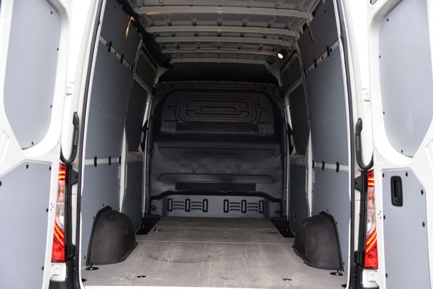 Mercedes-Benz Sprinter 319 CDI RWD 140 kW image number 35