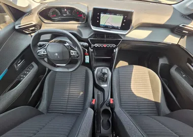 Car image 20