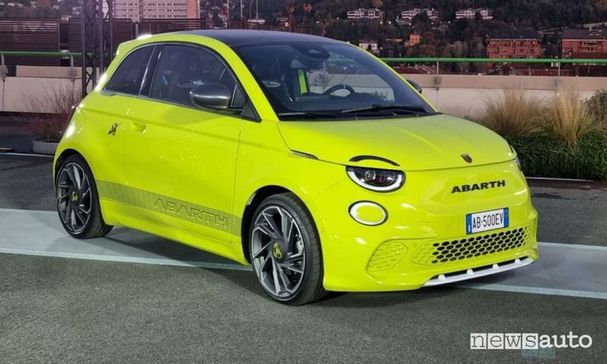 Abarth 500 e 113 kW image number 3