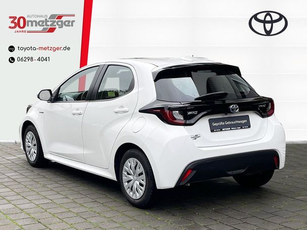 Toyota Yaris 1.5 Hybrid Business Edition 85 kW image number 2