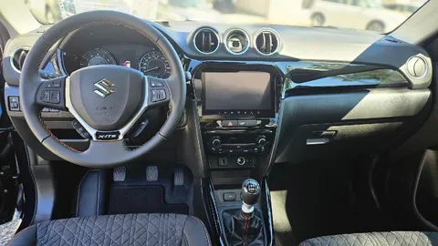 Car image 25