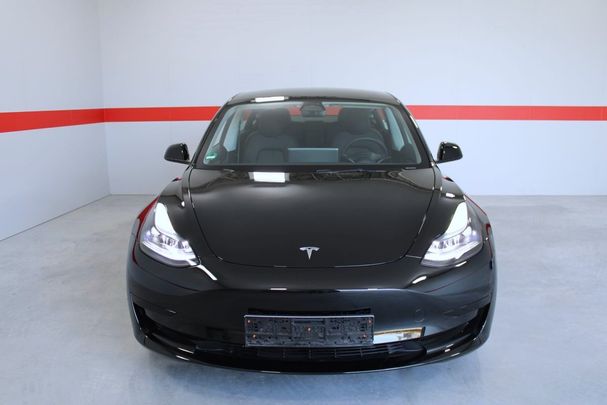 Tesla Model 3 239 kW image number 2