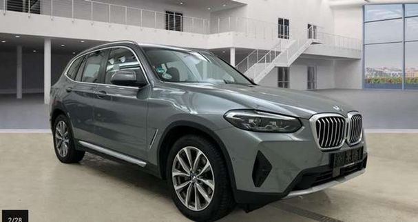 BMW X3 xDrive 190 kW image number 2