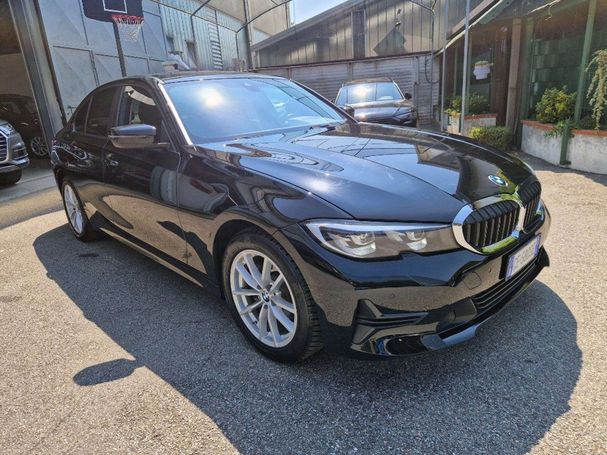 BMW 318d Advantage 110 kW image number 2