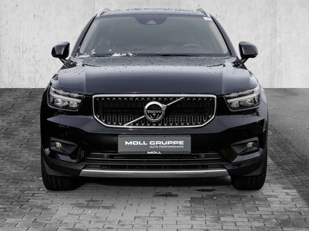 Volvo XC40 T3 Momentum Pro 120 kW image number 3