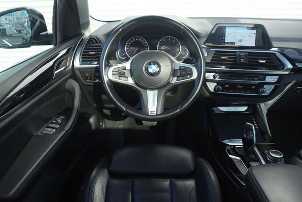 BMW X3 xDrive20i xLine 135 kW image number 9