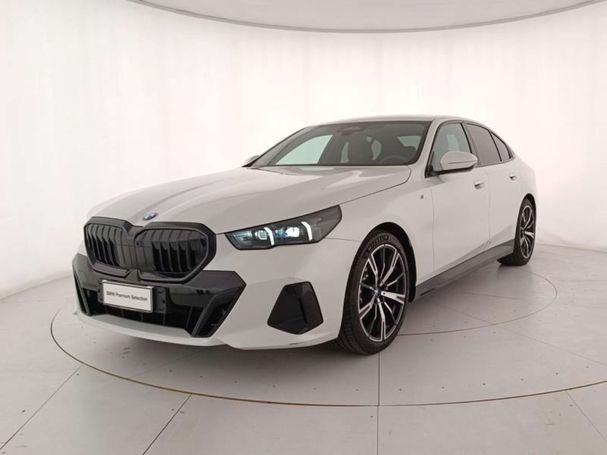 BMW 520d xDrive 145 kW image number 1