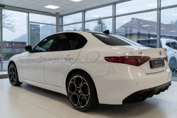 Alfa Romeo Giulia 2.0 Veloce 206 kW image number 4