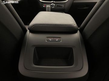 Car image 45