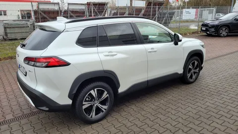 Car image 5
