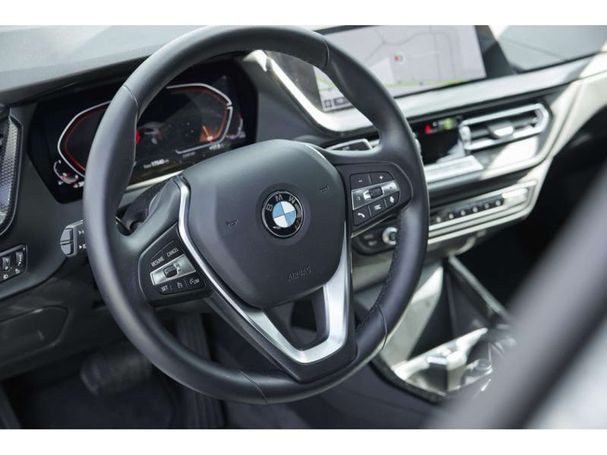 BMW 116i 80 kW image number 17