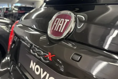Car image 31