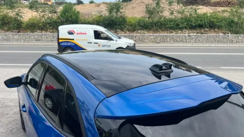Car image 22