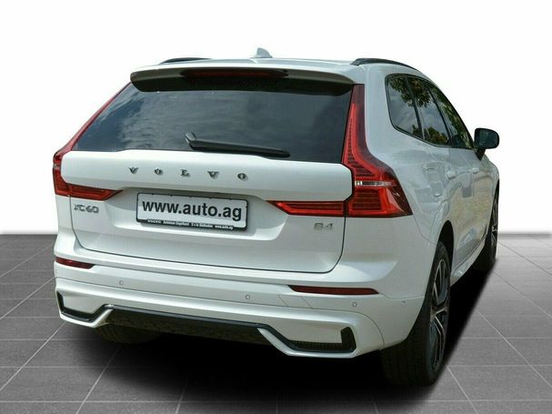 Volvo XC60 B4 145 kW image number 2