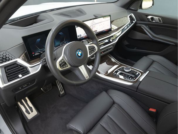 BMW X5 50e xDrive 360 kW image number 16