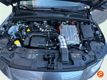 Car image 27