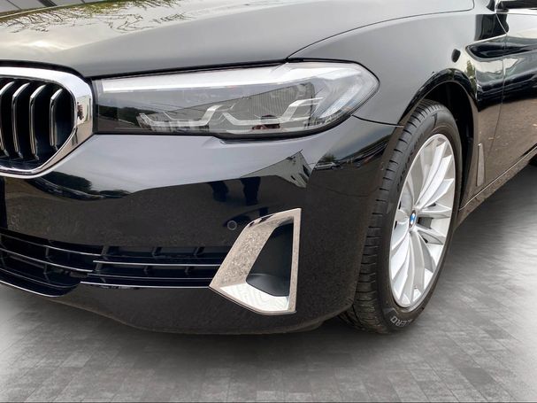 BMW 520i 135 kW image number 8