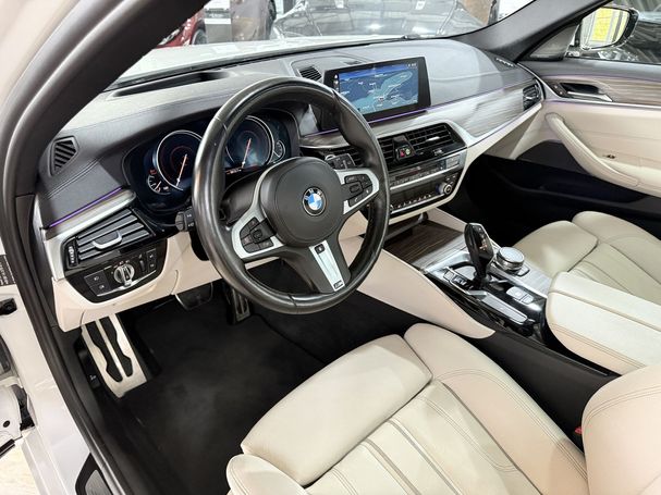 BMW 530d Touring xDrive 195 kW image number 12