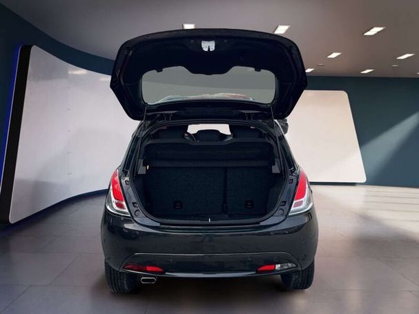 Lancia Ypsilon 51 kW image number 8