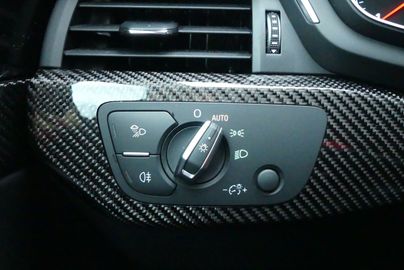 Car image 36