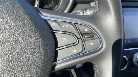 Car image 33