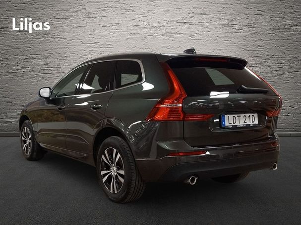 Volvo XC60 B4 AWD Momentum 147 kW image number 3