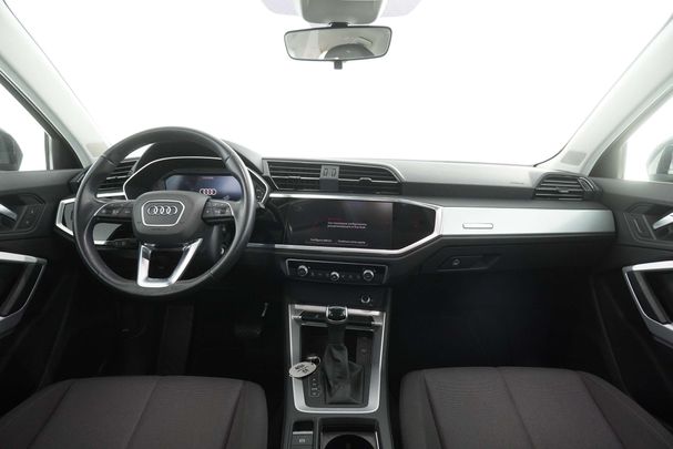 Audi Q3 35 TDI S tronic Business 110 kW image number 8