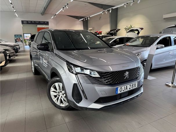 Peugeot 5008 PureTech 130 96 kW image number 2